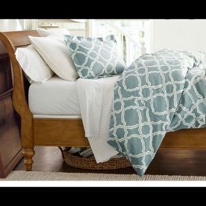 Pottery Barn Duvet cover and 3 shams